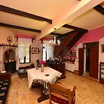 Viglatoras Traditionals Apartments