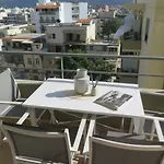 Petra'S City Center Apartment