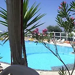 Nea Kydonia Suites & Studios