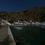 Oasis Hotel Loutro