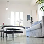 Deco Apartment