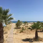 Erieta Seaview Apartment