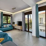 City Breeze Apartment