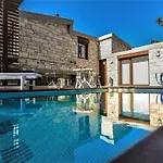 Villa Evangelia