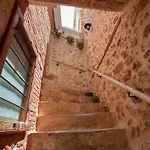 Green Door Apartment