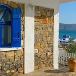 Eleftheria Sea Side Traditional House