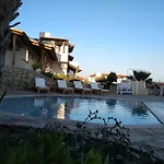 Creta Suites