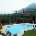 Zoi Apartments