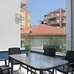 Mos Luxury City Suites - The Loft