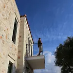 Exclusive Villa Mayaelisa