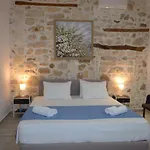 Renato Apartment