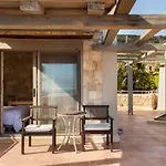 Thomais Resort - 2 Villas With A Pool And Sea View