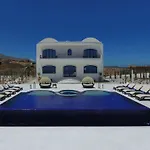 Wine Dark Sea Villa Santorini
