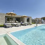 Kouros Villa