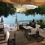 Polydoros Hotel