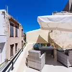 Anthoula'S House