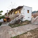 Aradena Traditional House 3