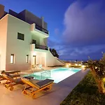 Apartment Tilio - New Apartment With Private Pool 1400M From The Beach