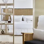 Chic & Luxury Loft With Terrific View At Private Theseus Village