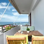 Stefan'S Penthouse