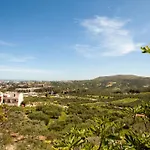 Heraklion Crete Retreat Near Knossos Palace