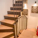Portou House