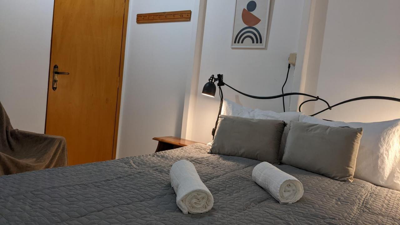 With Laundry Near Beach And Park - 2 Min Walk *