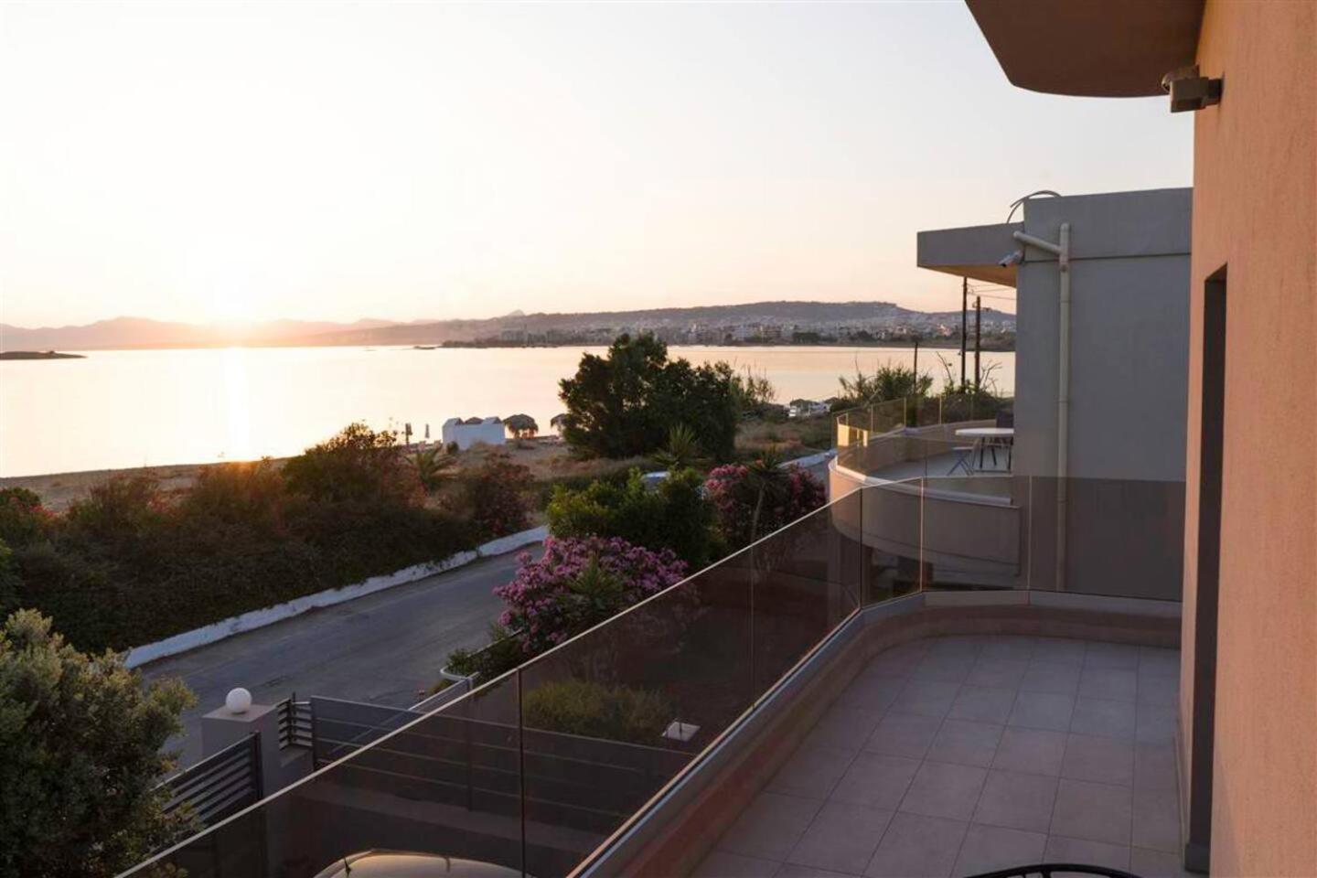 Riviera Seafront Balcony Holiday home